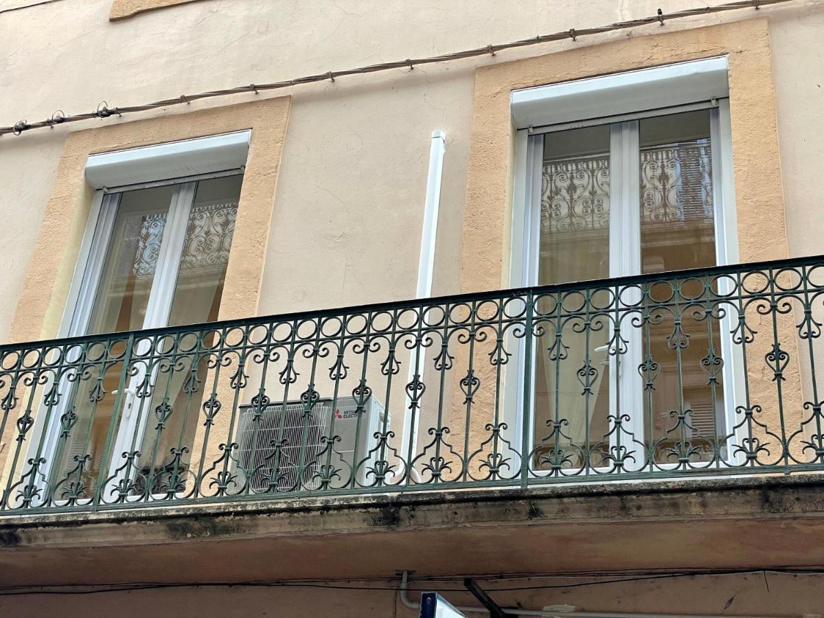 Le Casimir - Superbe T3 En Plein Centre Ville Renove Avec Gout - Wifi Béziers Buitenkant foto